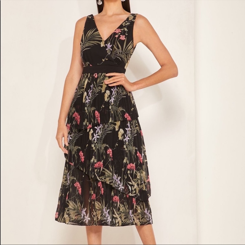 TED BAKER NWT Malinae Highland Tiered Pleated Floral Printed V Neck Midi Dress - Picture 5 of 10